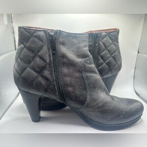 Hispanitas, size 39/8.5, grey ankle boots, leather, 3 inch heel, made in Spain